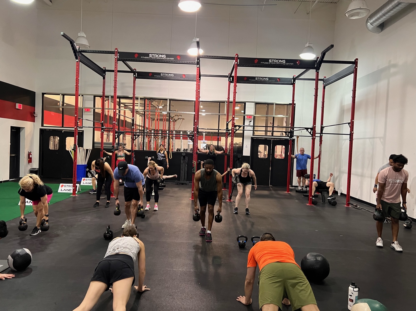 Diverse fitness goals meet in 'The Strong Class': cardio, strength training, and aesthetic conditioning combine for a holistic approach.