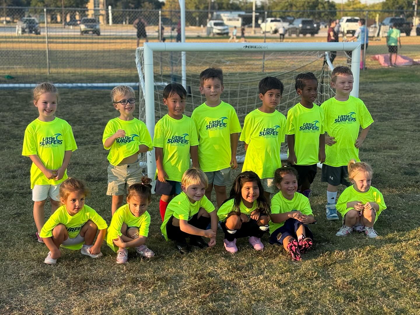 Little Surfers players